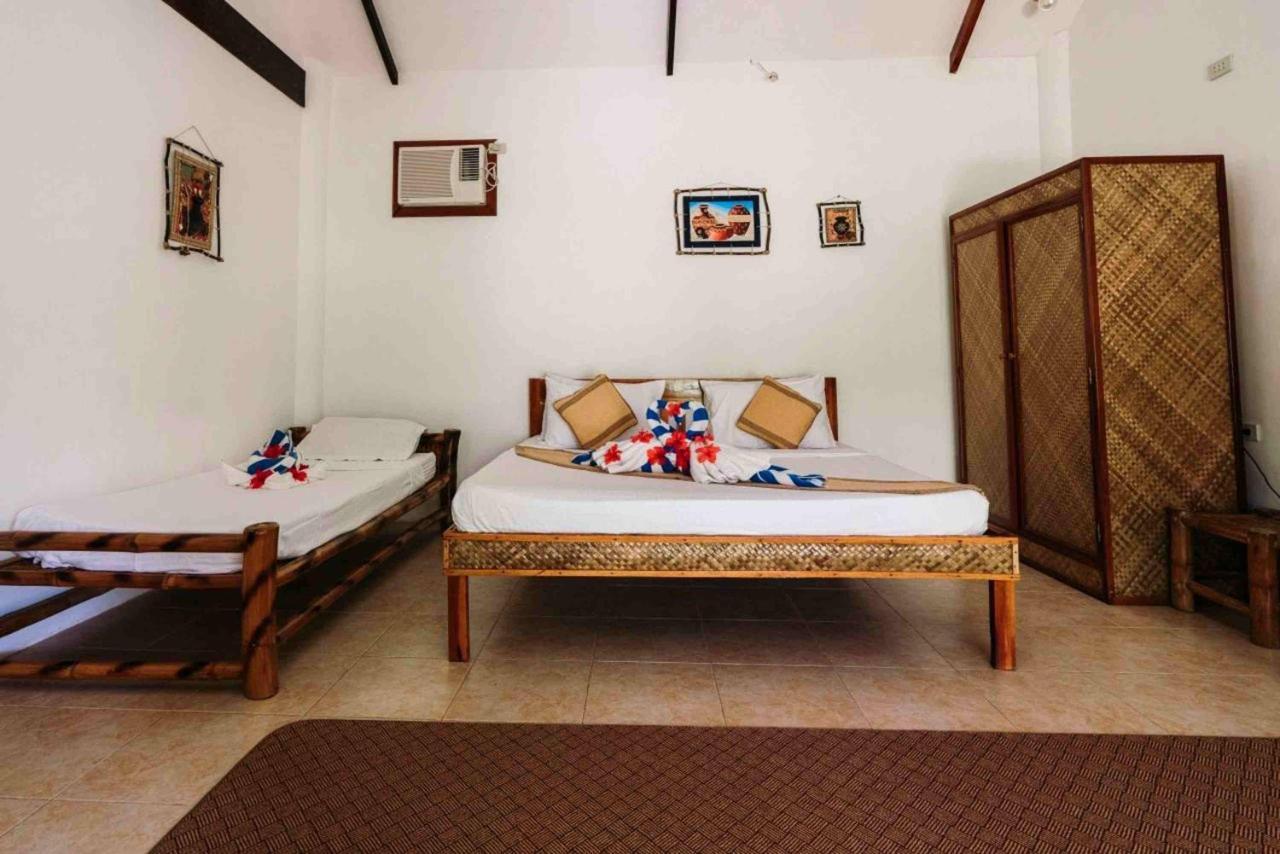 Romantic Beach Villas General Luna  Zewnętrze zdjęcie