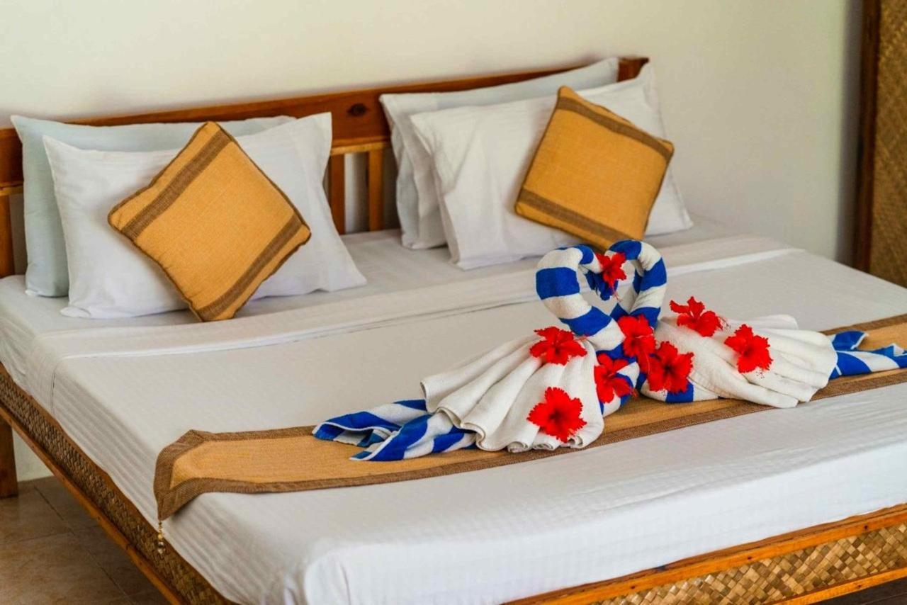 Romantic Beach Villas General Luna  Zewnętrze zdjęcie